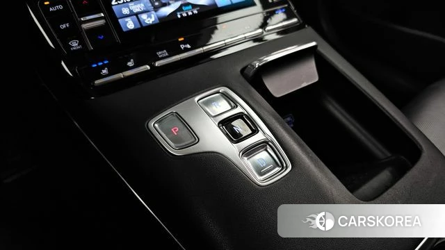 Hyundai The New Grandeur IG Hybrid id 4935881 из Кореи 36