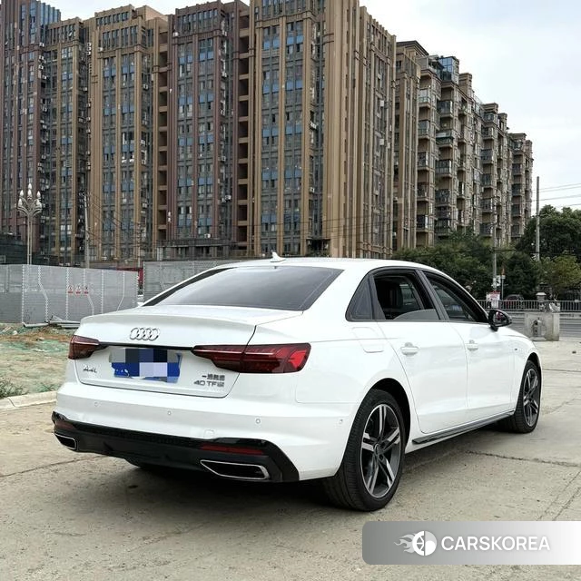 Audi A4L id 4328620 из Китая 9