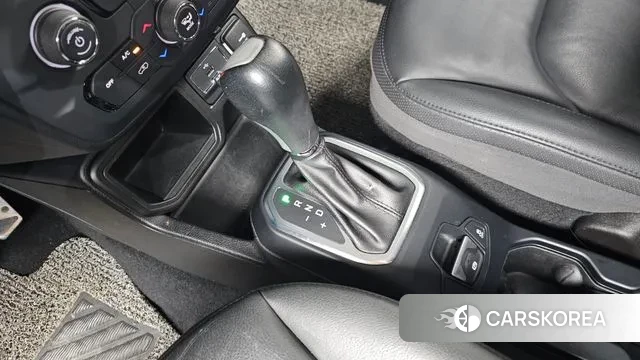 Jeep Renegade id 3583471 из Кореи 19