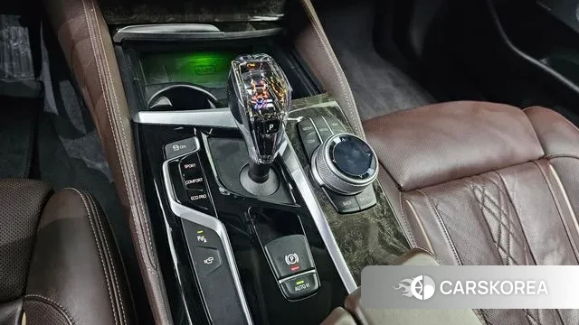 BMW 5 Series (G30) id 3778989 из Кореи 19