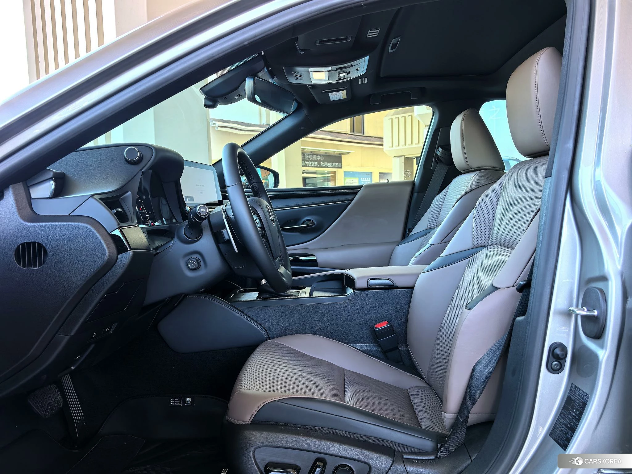Lexus ES id 4510864 из Китая 11