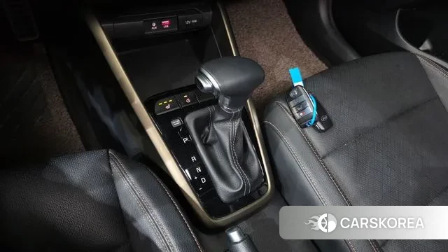 Kia Stonic id 3397044 из Кореи 19