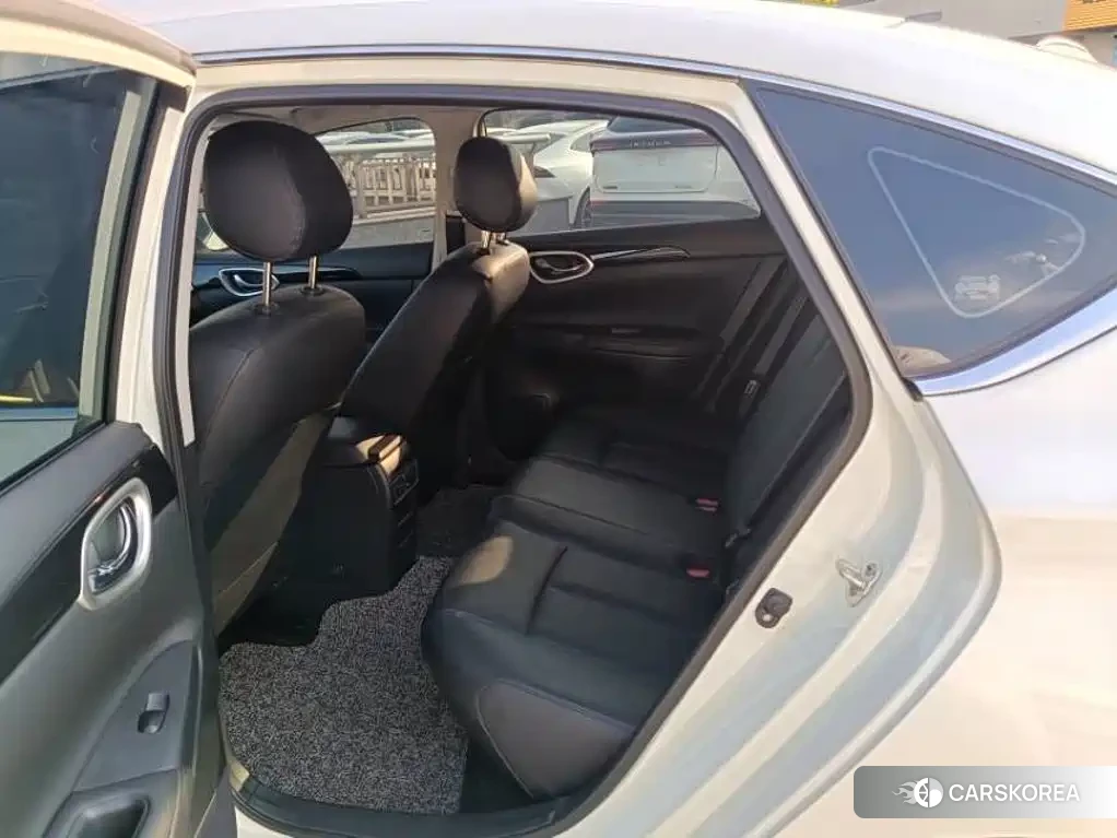Nissan Sylphy id 4583616 из Китая 9