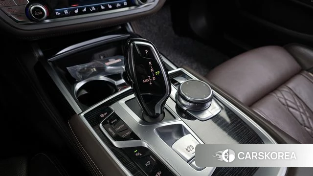 BMW 7 Series (G11) id 3861610 из Кореи 19