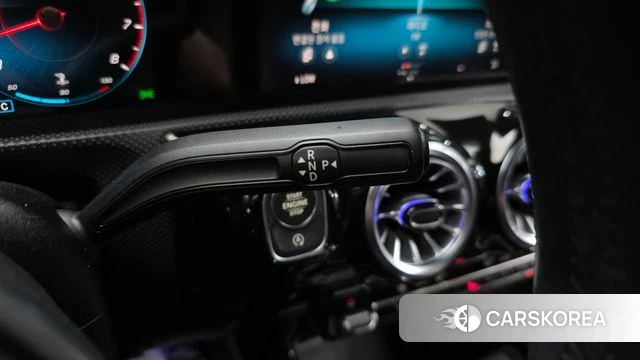 Mercedes-Benz A-Class W177 id 4281795 из Кореи 27