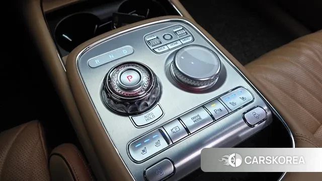 Genesis G90 (RS4) id 3478273 из Кореи 19