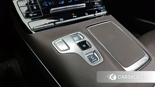 Hyundai The New Grandeur IG Hybrid id 3555981 из Кореи 19