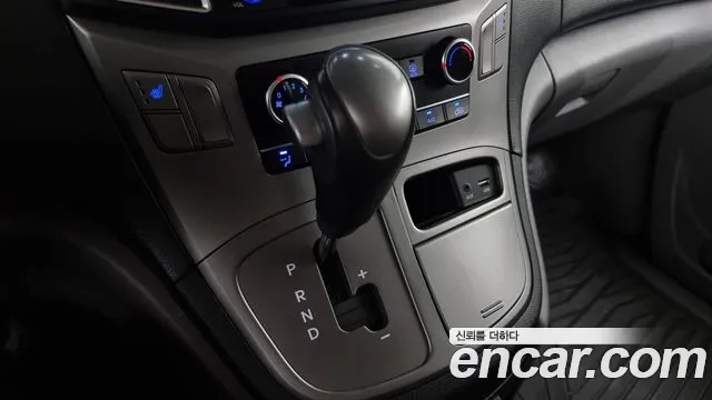 Hyundai The New Grand Starex id 2891722 из Кореи 19