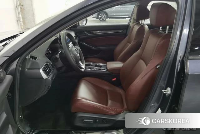 Honda Accord id 4273359 из Китая 23