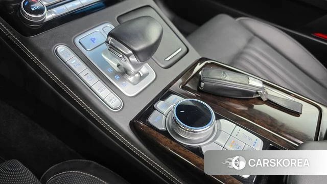 Genesis G90 id 4642508 из Кореи 19