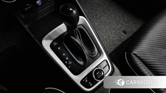 Hyundai Venue id 3834130 из Кореи 19