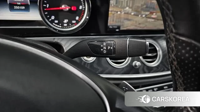 Mercedes-Benz E-Class W213 id 3024822 из Кореи 19