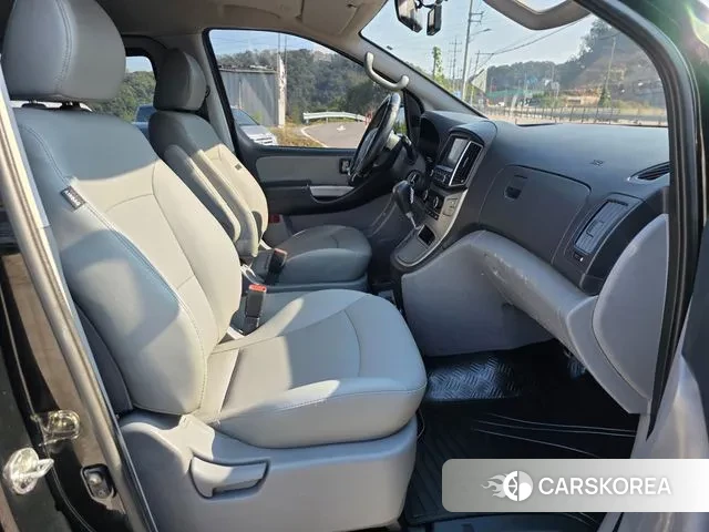 Hyundai The New Grand Starex id 3302176 из Кореи 19