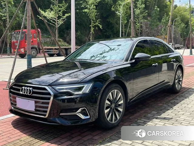 Audi A6L id 4328540 из Китая 9