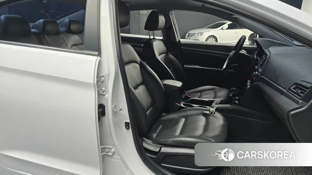 Hyundai The New Avante AD id 3834487 из Кореи 19