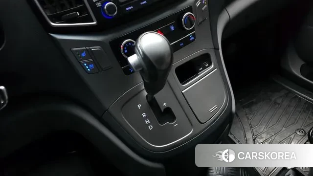 Hyundai The New Grand Starex id 3324819 из Кореи 19