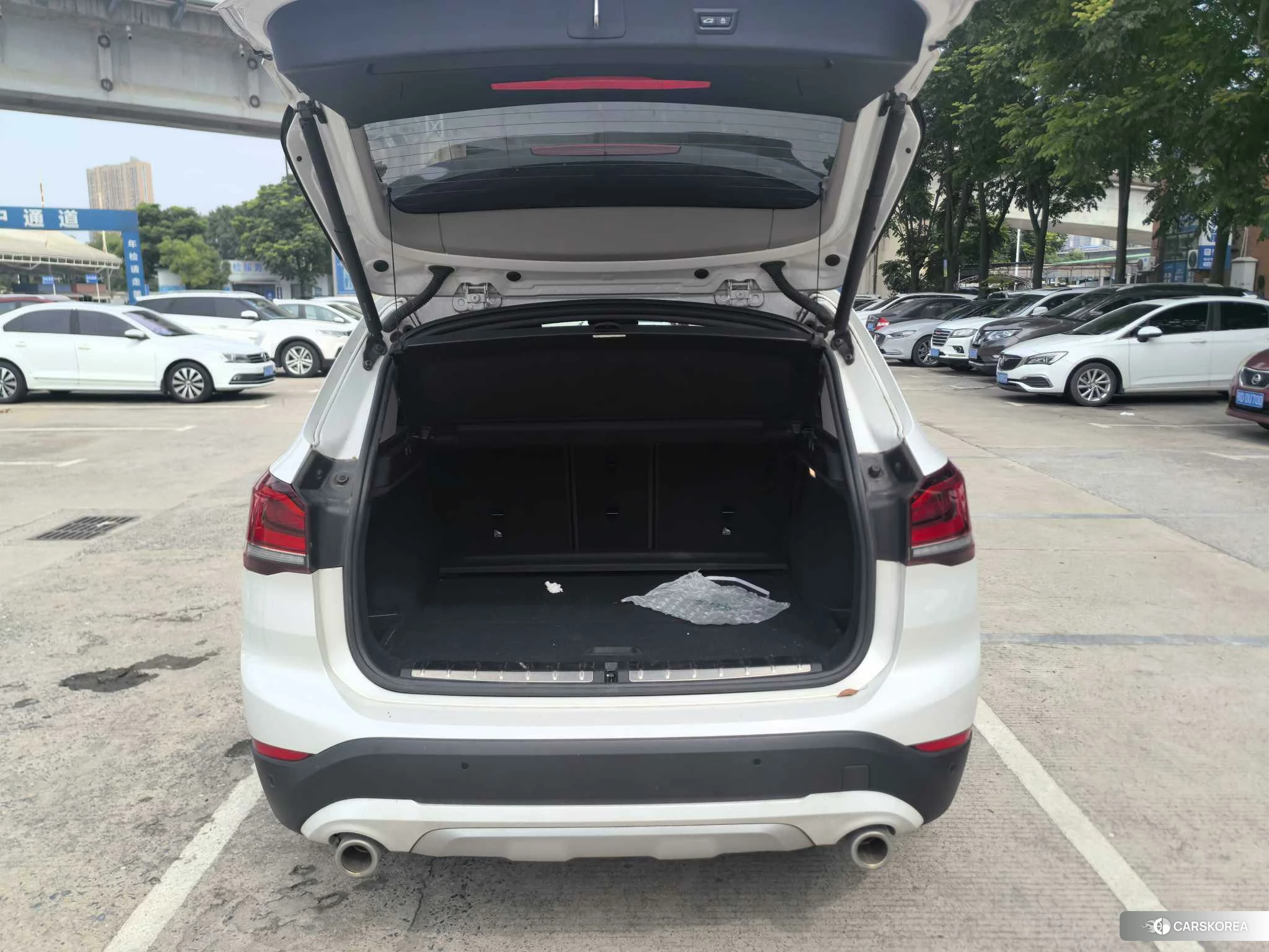 BMW X1 id 4461487 из Китая 9