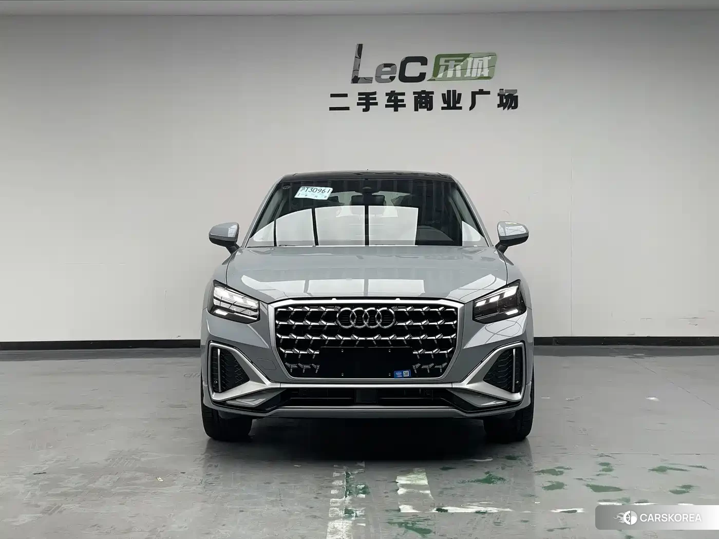 Audi Q2L id 4680667 из Китая 15