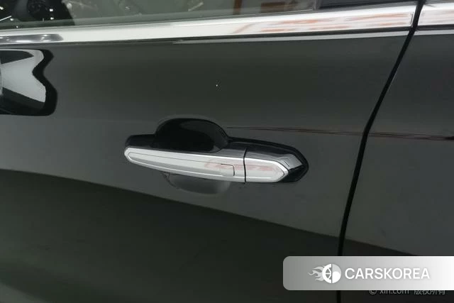 Cadillac XT4 id 4210139 из Китая 24