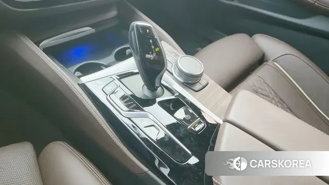 BMW 5 Series (G30) id 3727485 из Кореи 15