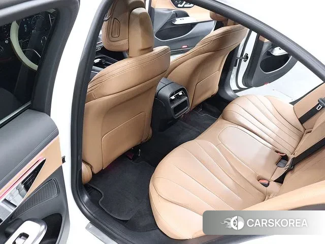 Mercedes-Benz E-Class W214 id 3619411 из Кореи 20