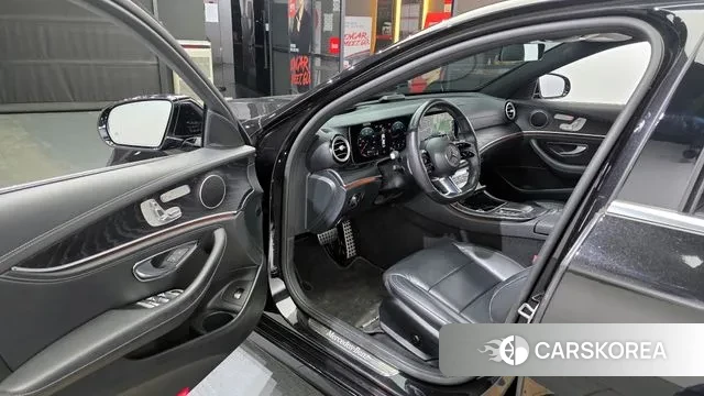 Mercedes-Benz E-Class W213 id 3616376 из Кореи 20