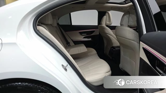 Mercedes-Benz E-Class W214 id 4847526 из Кореи 36