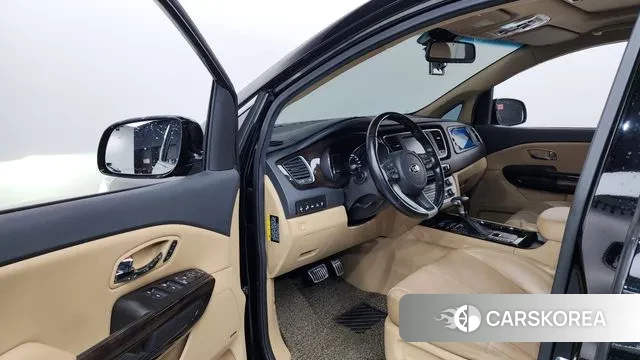 Kia The New Carnival id 3535969 из Кореи 20