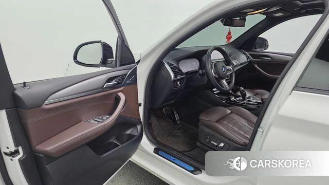 BMW X3 (G01) id 4232457 из Кореи 32