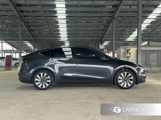 Tesla Model Y id 3908573 из Китая 14