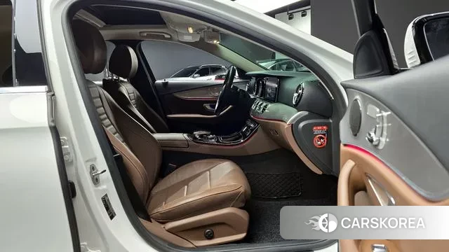 Mercedes-Benz E-Class W213 id 3541414 из Кореи 20