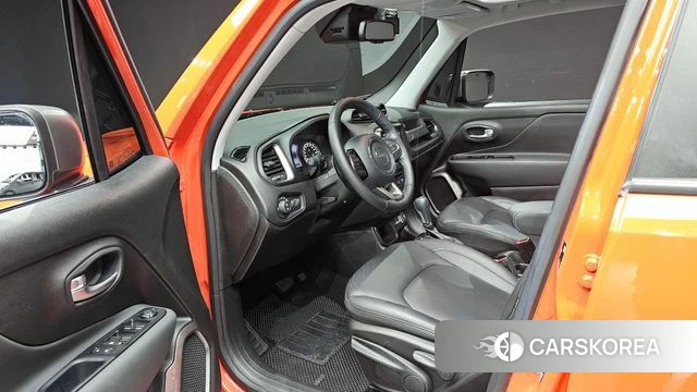 Jeep Renegade id 4609400 из Кореи 33