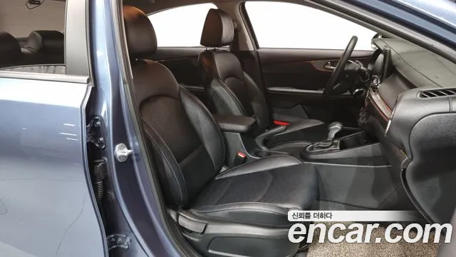 Kia Come New K3 id 2674942 из Кореи 20