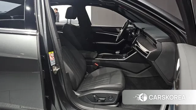 Audi A6 (C8) id 3788319 из Кореи 20