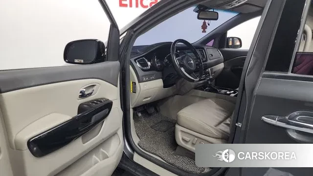 Kia All New Carnival id 3330761 из Кореи 20