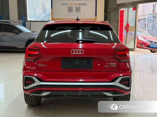 Audi Q2L id 3907879 из Китая 21