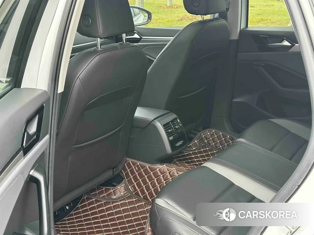 Volkswagen Sagitar id 4328546 из Китая 15
