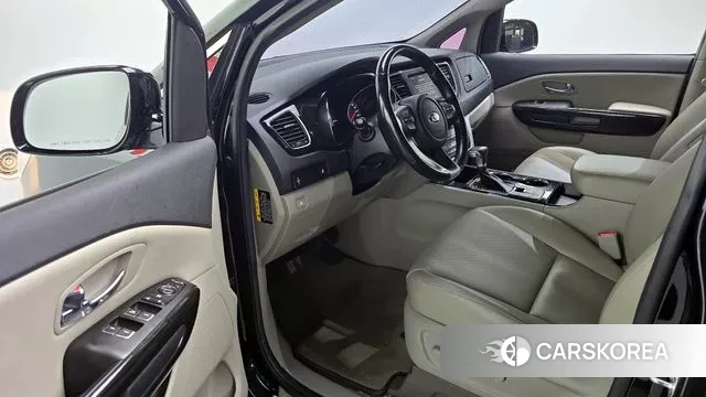 Kia The New Carnival id 2985991 из Кореи 20