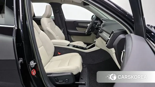 Volvo XC40 id 3745900 из Кореи 20