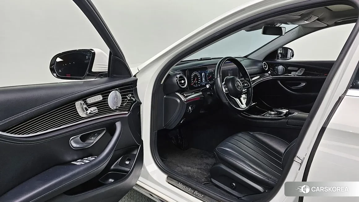 Mercedes-Benz E-Class W213 id 1766027 из Кореи 20
