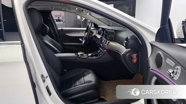 Mercedes-Benz E-Class W213 id 3308074 из Кореи 20
