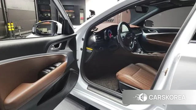 Genesis G70 id 3536419 из Кореи 20