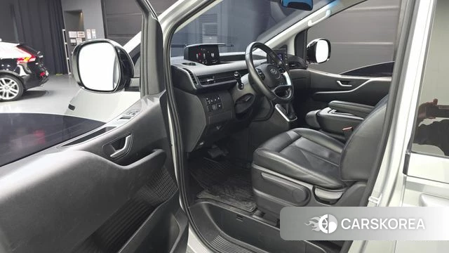 Hyundai Staria id 4661976 из Кореи 20
