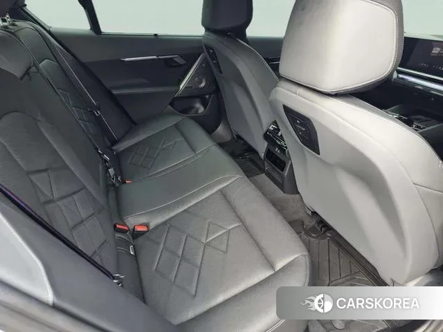 BMW 5 Series (G60) id 3769760 из Кореи 20