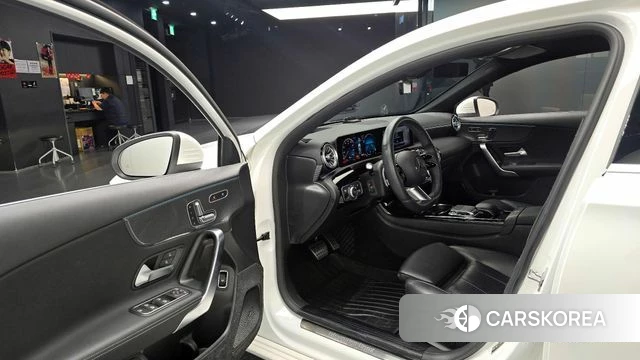Mercedes-Benz A-Class W177 id 4339025 из Кореи 30