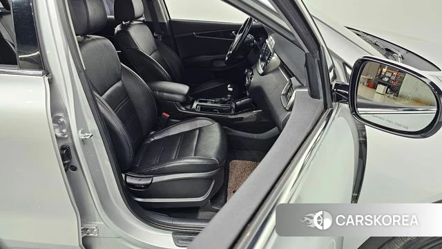 Kia The New Sorento id 4246139 из Кореи 30