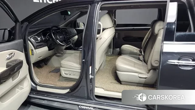 Kia The New Carnival id 3284789 из Кореи 20