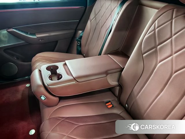 AITO Ask the world M8 id 3944909 из Китая 30