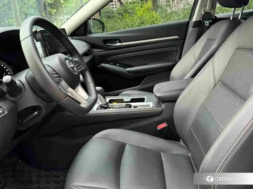 Nissan Altima id 4629479 из Китая 10