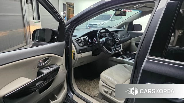Kia The New Carnival id 4305068 из Кореи 20